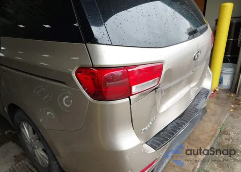 2016 Kia Sedona Lx z USA, uszkodzony, nr VIN KNDMB5C19G6098417